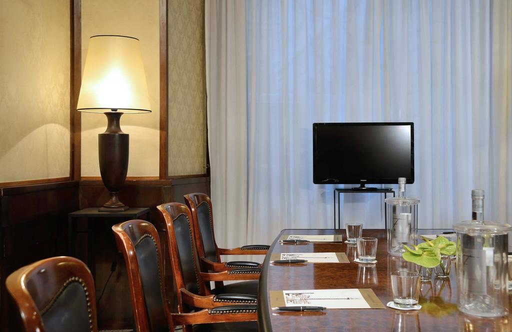 Hotel Colonna Palace